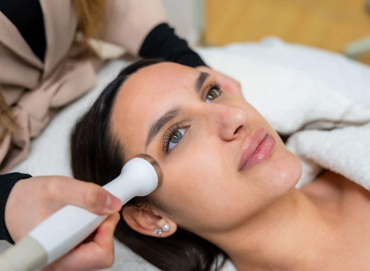 xerf laser better than fillers loose or aging skin